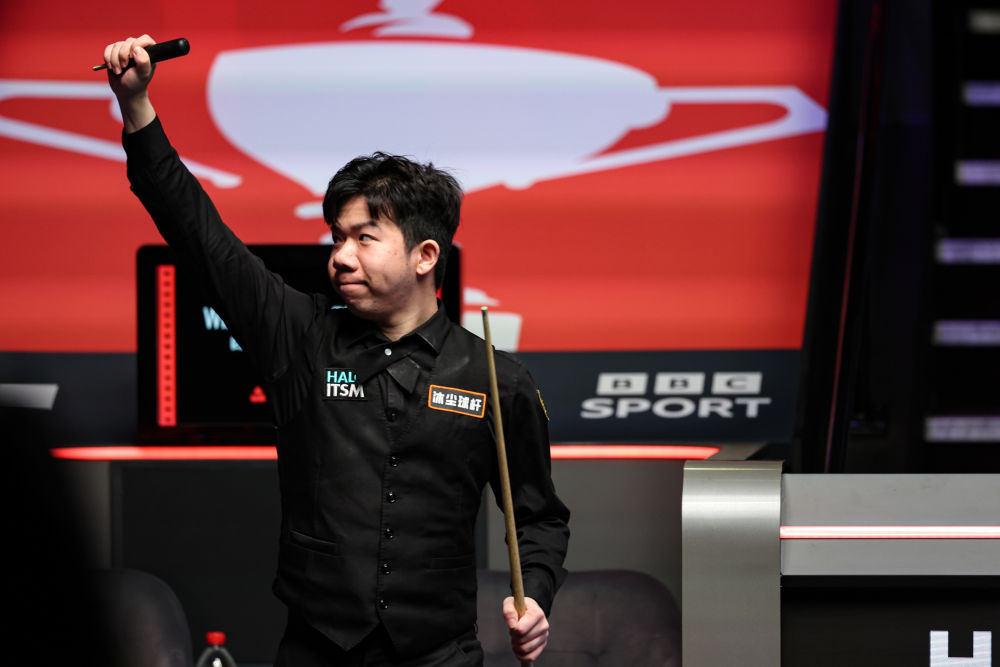 顿代表中场 顿代表中场