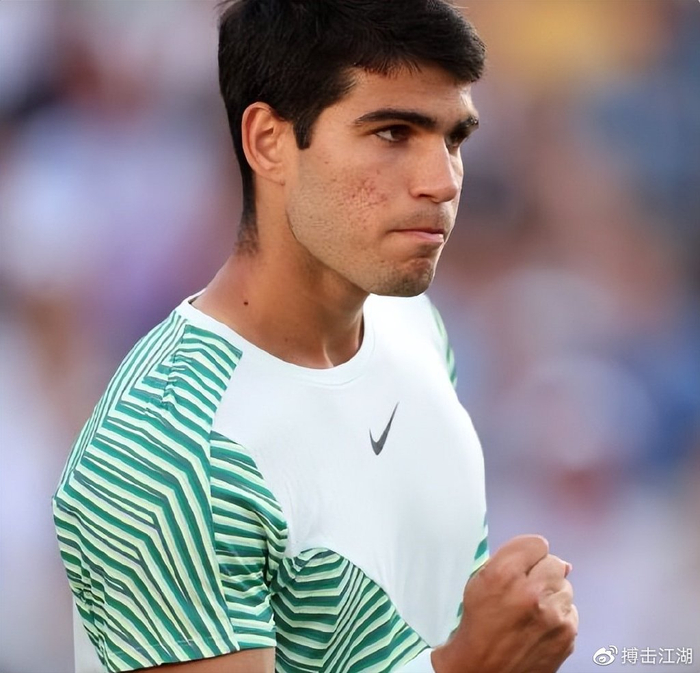 更是可以左 更是可以左