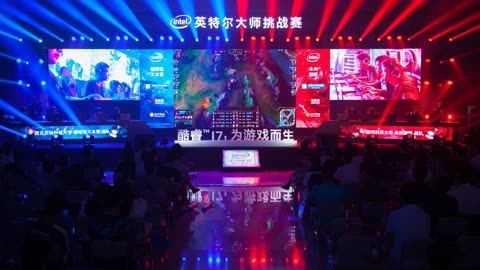 为何是他